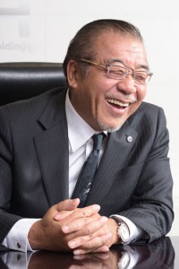 安田隆夫氏の顔写真