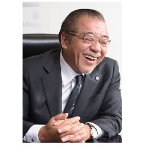 安田隆夫氏の顔写真