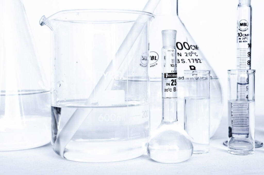 「SMCラボラトリーズ やばい」と検索される理由